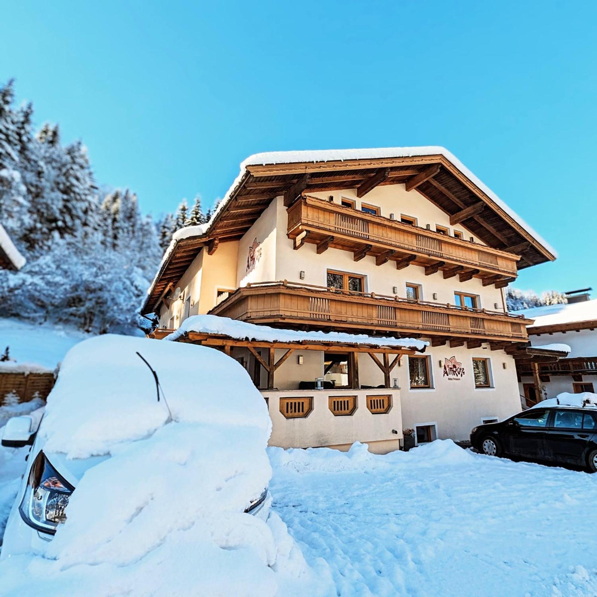 Alpenchalet Almrose เอาฟาค์ ภายนอก รูปภาพ