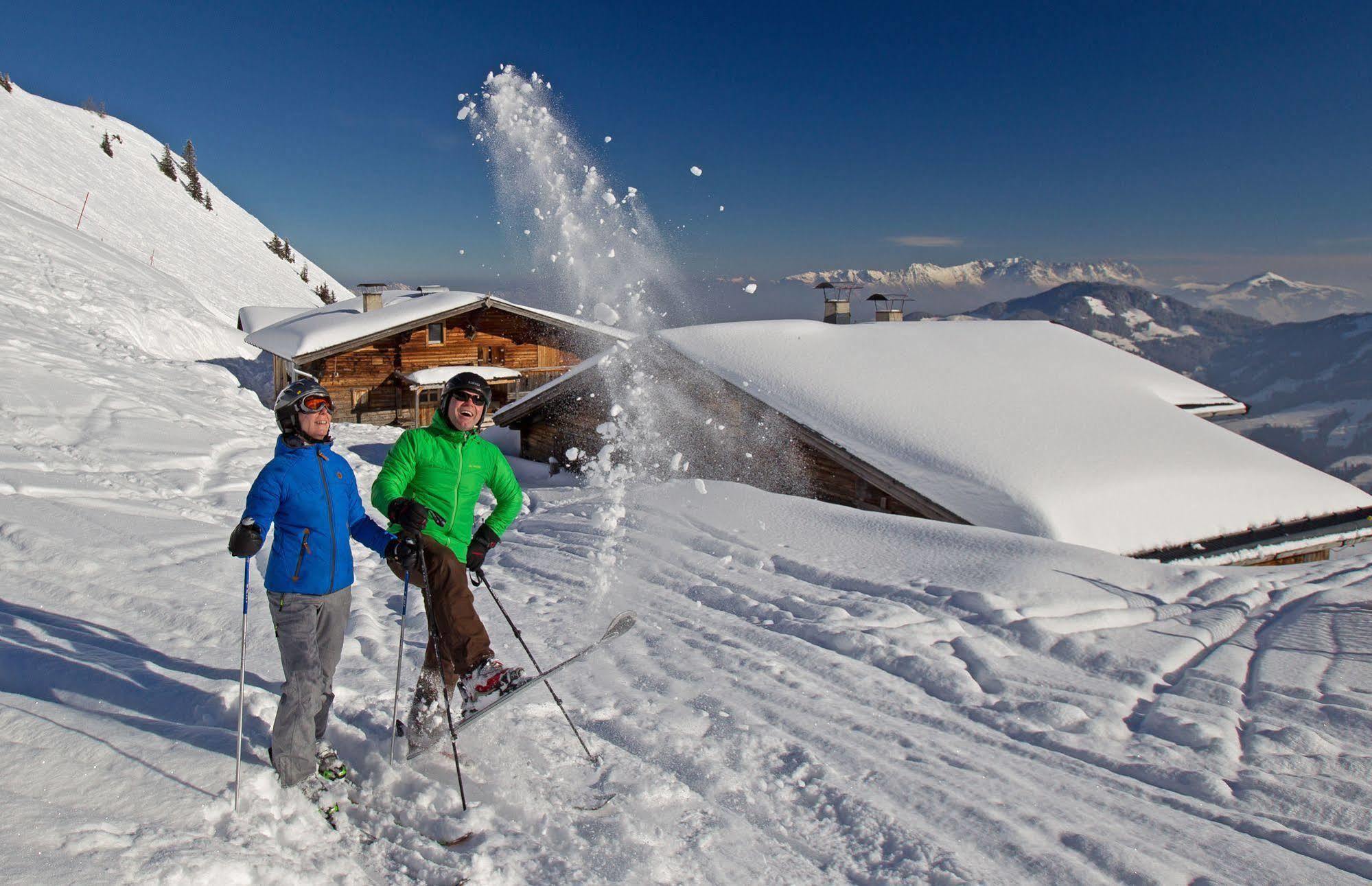 Alpenchalet Almrose เอาฟาค์ ภายนอก รูปภาพ
